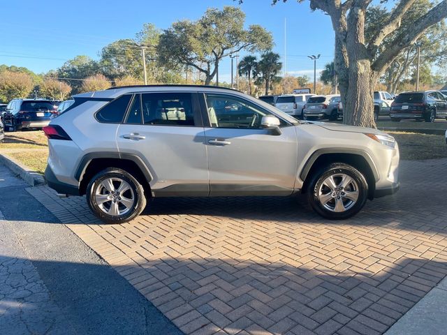 2025 Toyota RAV4 HYBRID XLE - 22953063 - 6