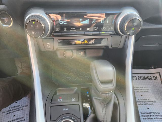 2025 TOYOTA RAV4 HYBRID XLE - 22992245 - 12