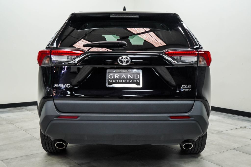 Toyota RAV4 photo 11
