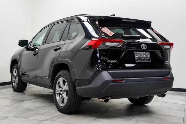 2025 Toyota RAV4 Hybrid XLE AWD - 23071464 - 11