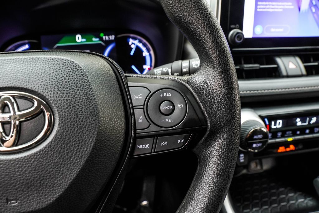 Toyota RAV4 photo 36