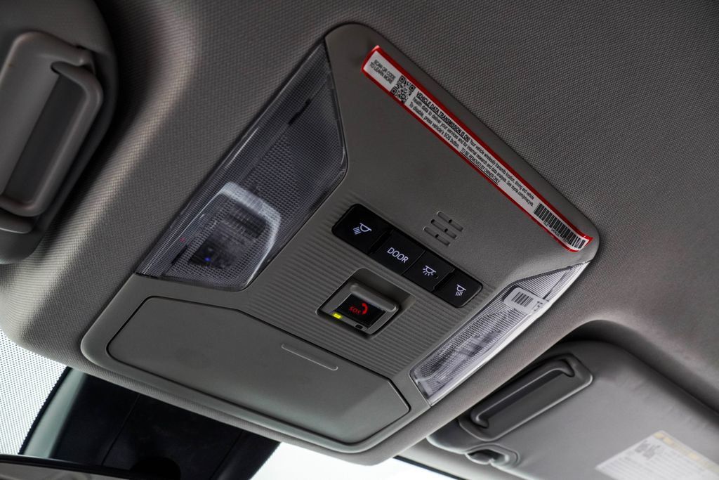 Toyota RAV4 photo 39