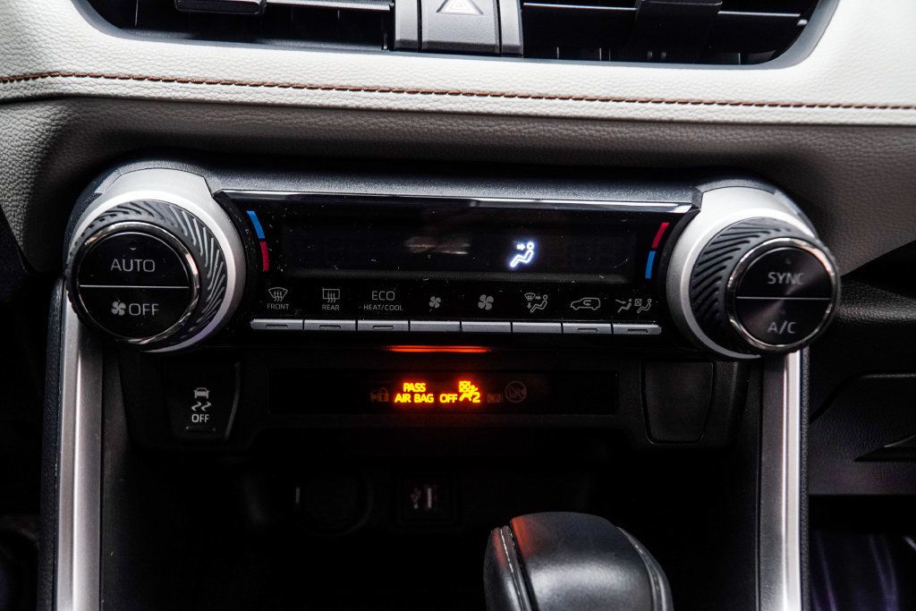 Toyota RAV4 photo 23