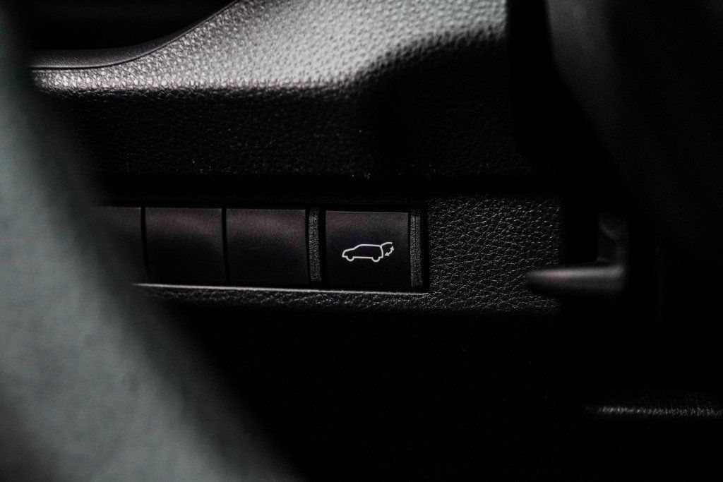 Toyota RAV4 photo 30