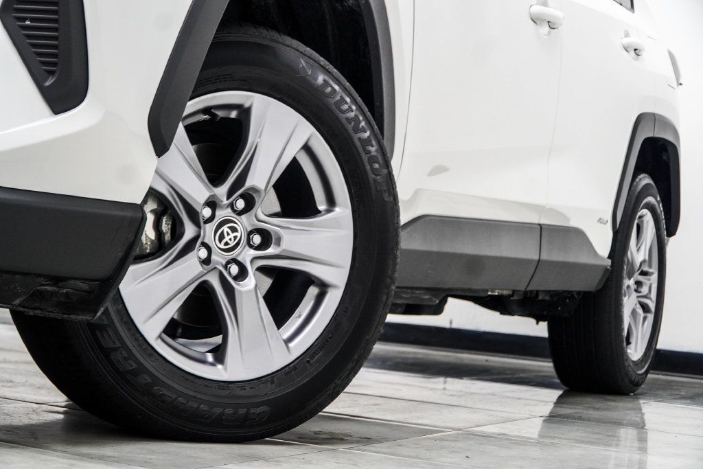 Toyota RAV4 photo 6