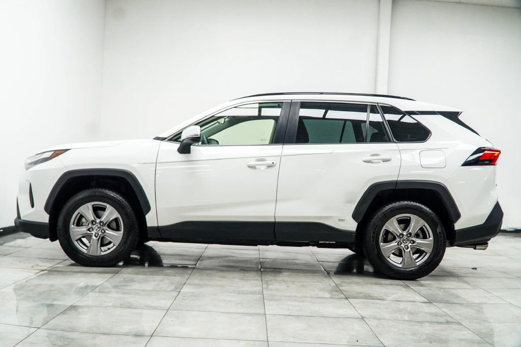 Toyota RAV4 photo 12