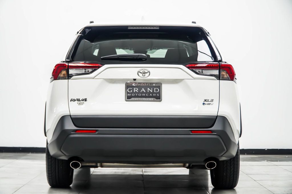 Toyota RAV4 photo 14