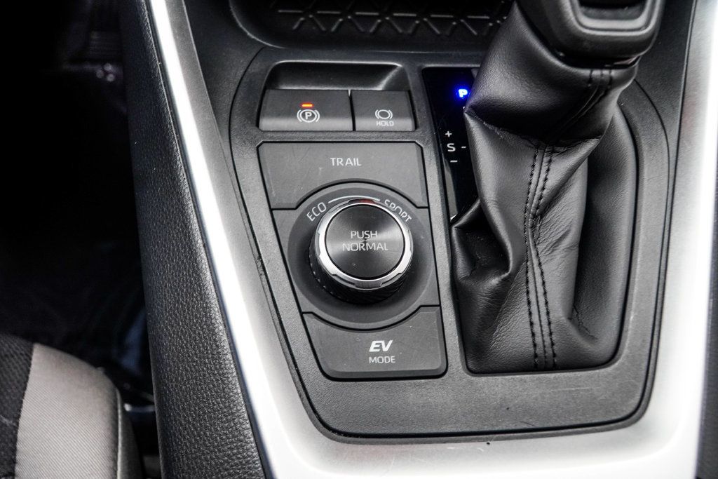 Toyota RAV4 photo 23