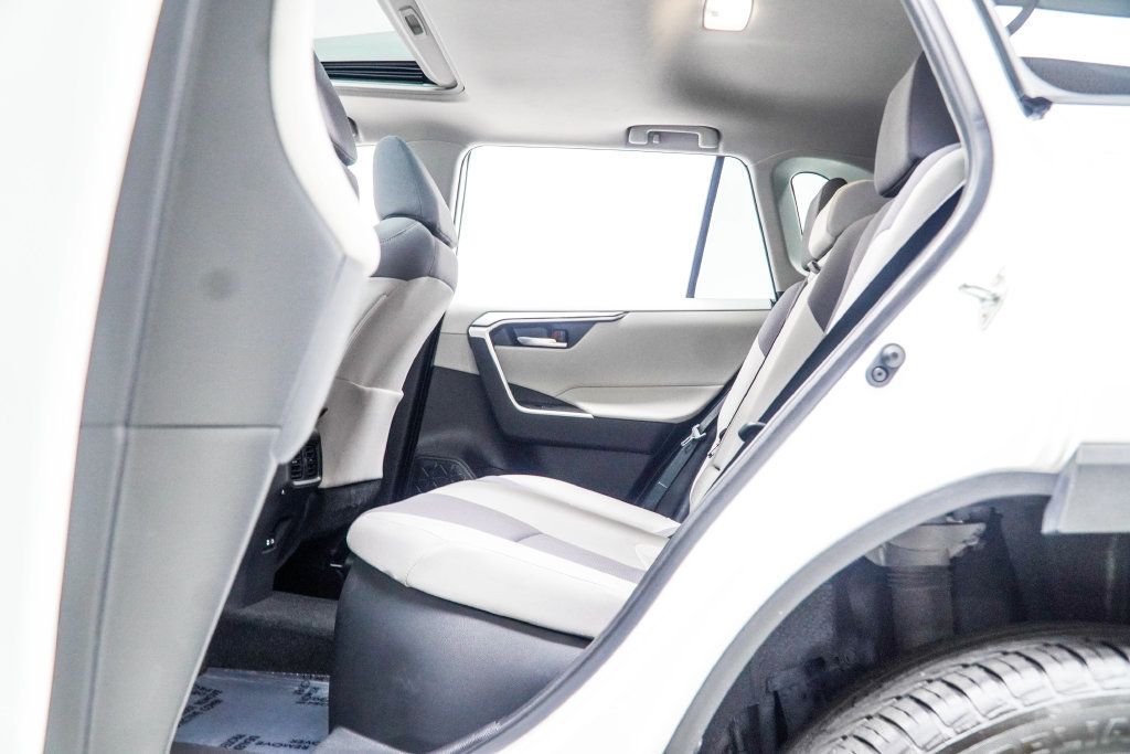 Toyota RAV4 photo 41