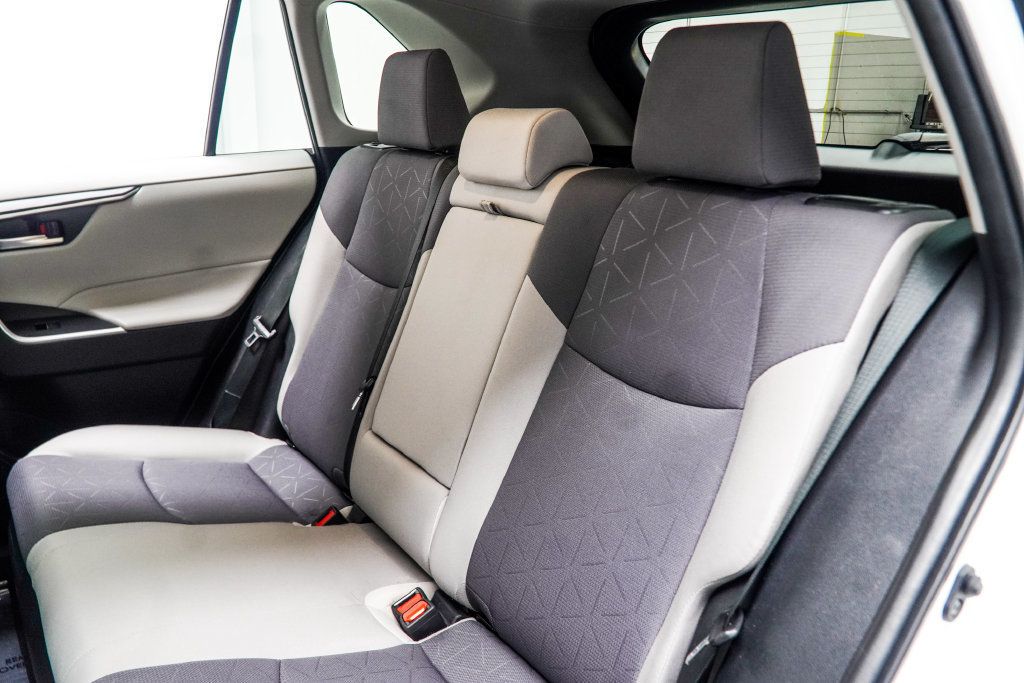 Toyota RAV4 photo 44