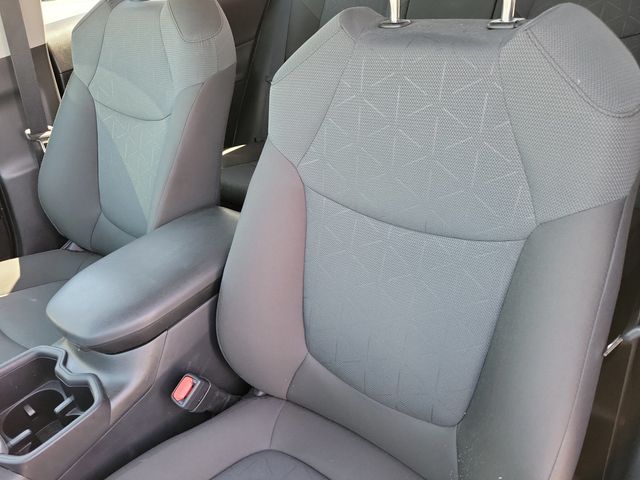 2025 Toyota RAV4 Hybrid XLE AWD - 22991950 - 5