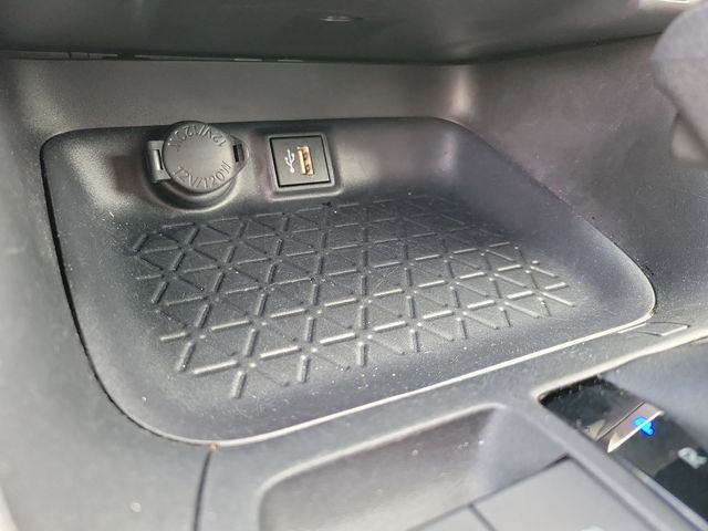 2025 Toyota RAV4 Hybrid XLE AWD - 23023629 - 10