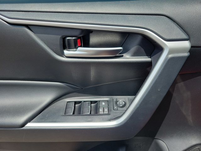 2025 Toyota RAV4 Hybrid XLE AWD - 23023629 - 5