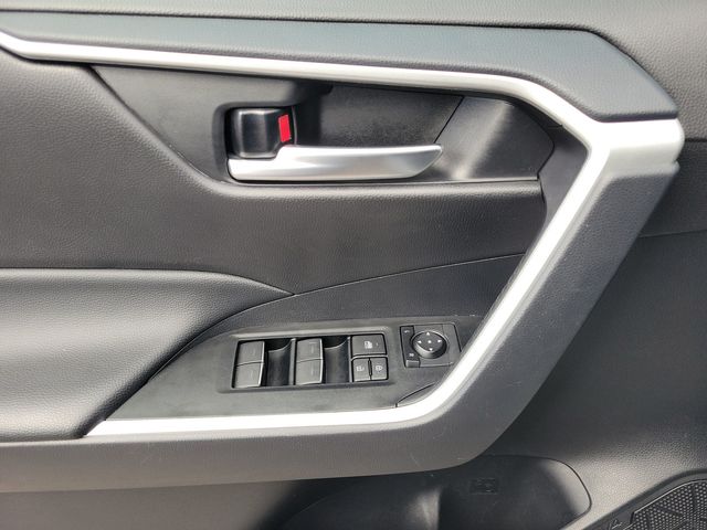 2025 Toyota RAV4 Hybrid XLE AWD - 23086134 - 6