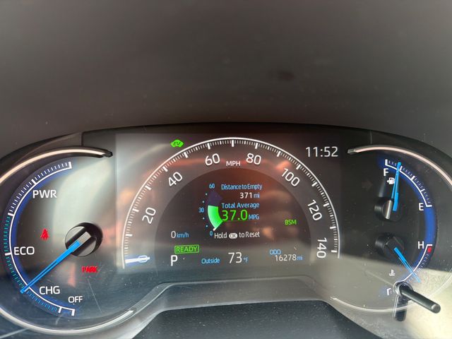 2025 Toyota RAV4 Hybrid XLE AWD - 22987984 - 4