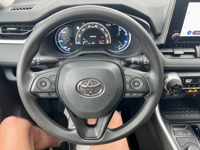 2025 Toyota RAV4 Hybrid XLE AWD - 22952791 - 13