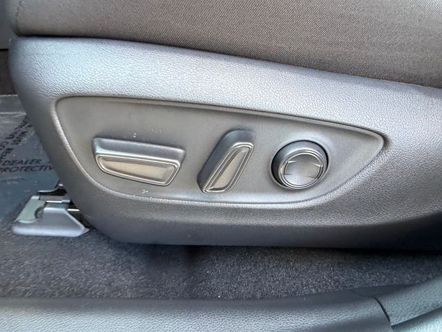 2025 Toyota RAV4 Hybrid XLE AWD - 22924819 - 10