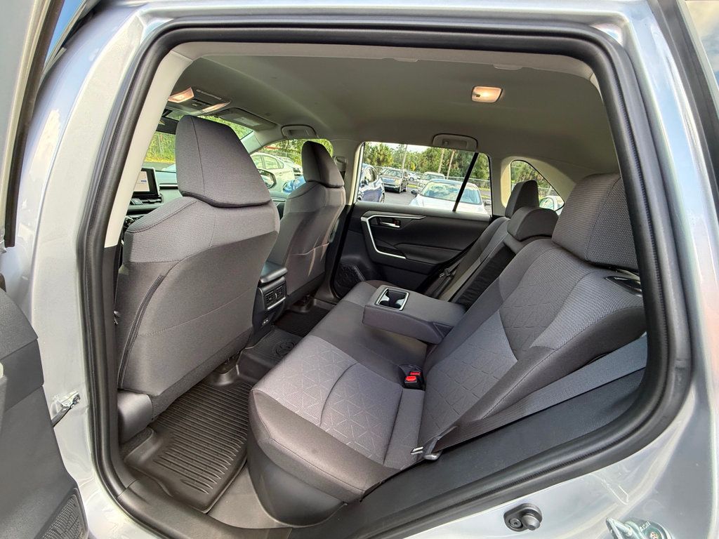 2025 Toyota RAV4 Hybrid XLE AWD - 22924819 - 23