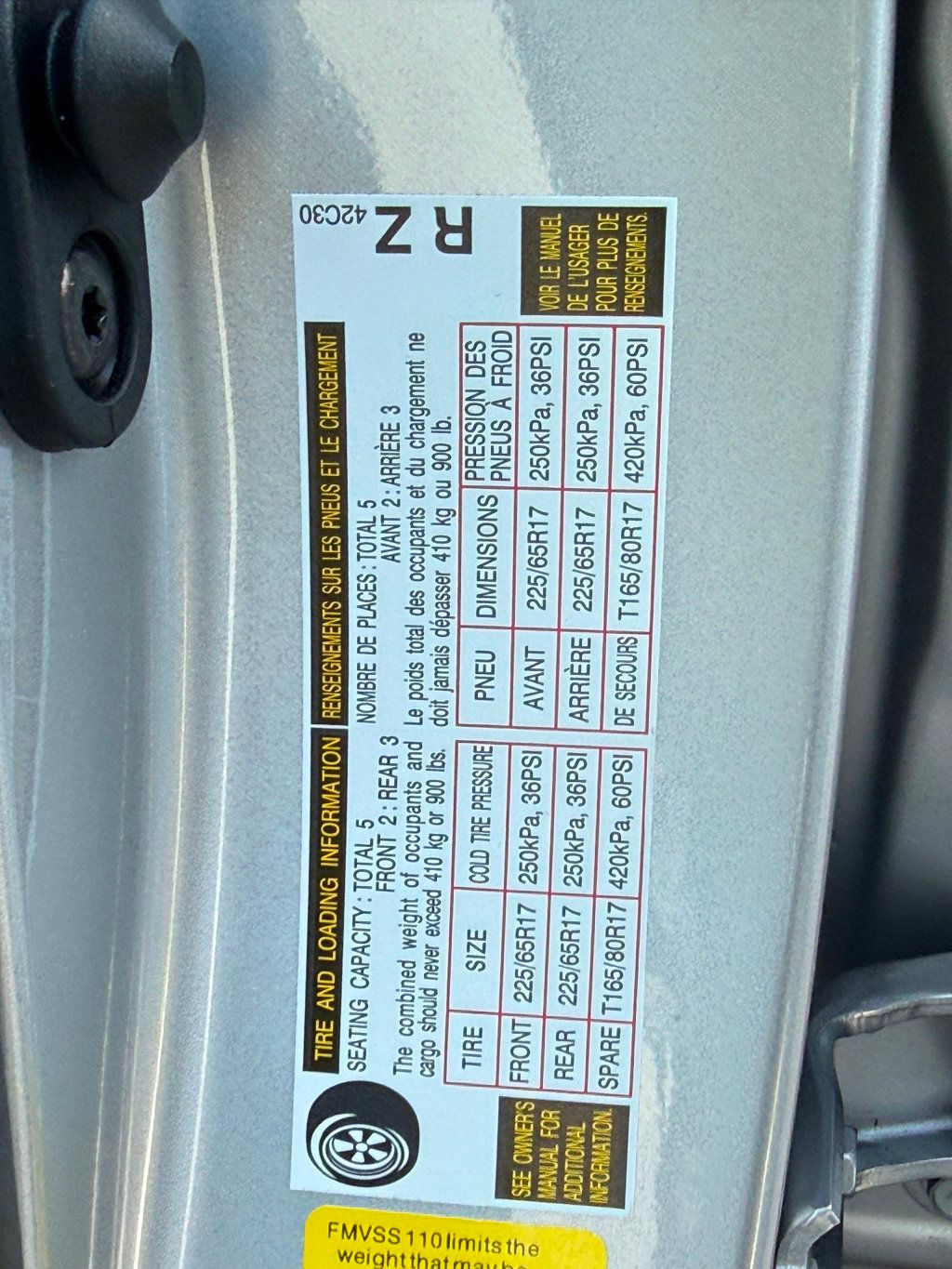 2025 Toyota RAV4 Hybrid XLE AWD - 22924819 - 37