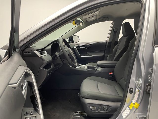 2025 Toyota RAV4 Hybrid XLE AWD - 22991257 - 11