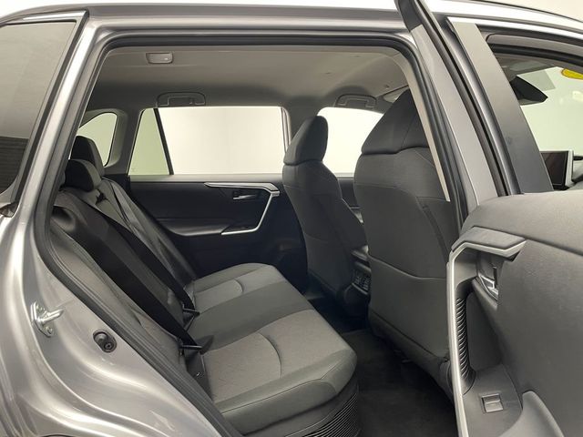 2025 Toyota RAV4 Hybrid XLE AWD - 22991257 - 35