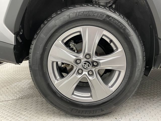 2025 Toyota RAV4 Hybrid XLE AWD - 22991257 - 45