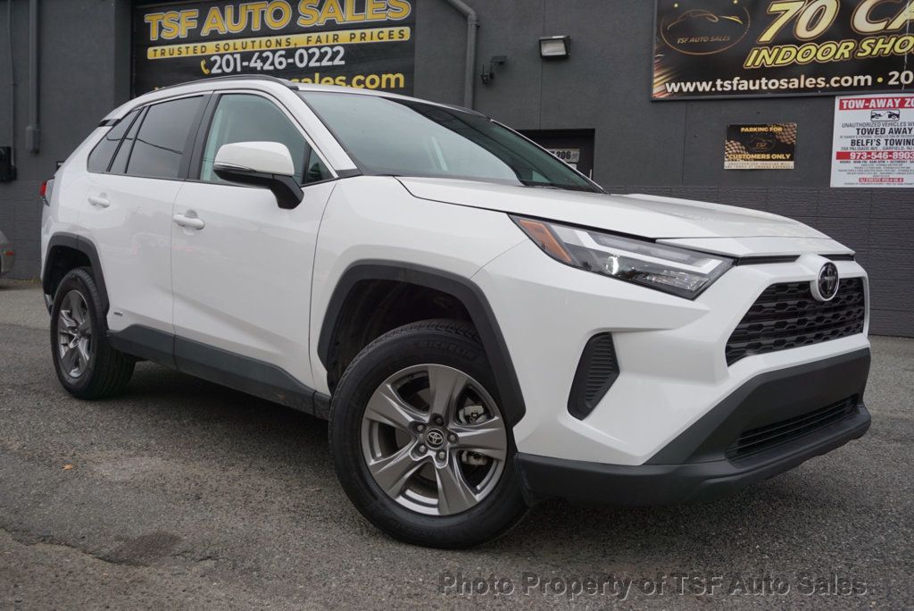 2025 Toyota RAV4 Hybrid XLE AWD - 22942310 | Video 1