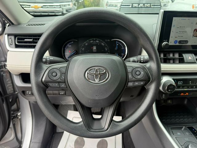 2025 Toyota RAV4 Hybrid XLE AWD - 22925958 - 4