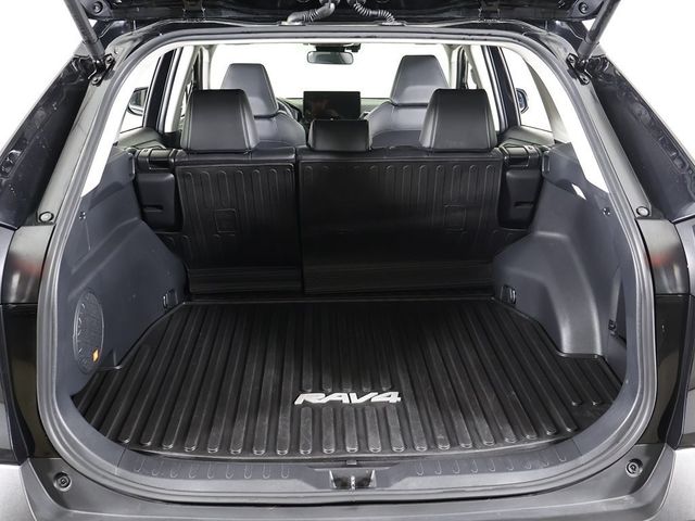 2025 Toyota RAV4 Hybrid XLE Premium AWD - 22959988 - 19