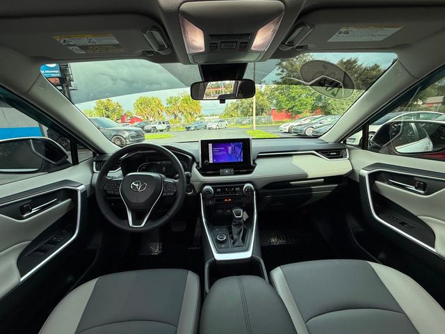 2025 Toyota RAV4 Hybrid XLE Premium AWD - 22925568 - 21