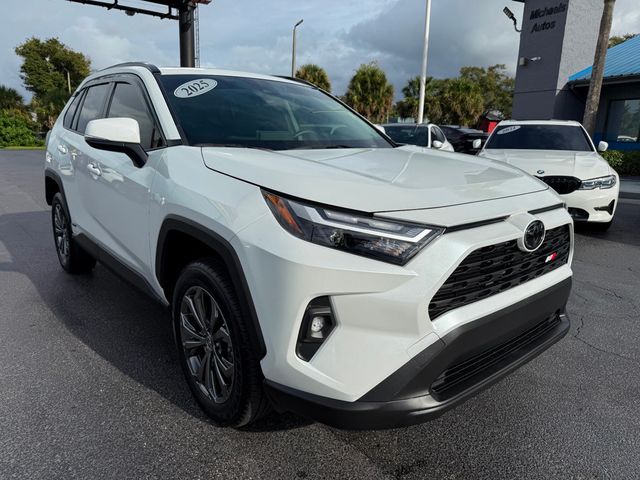 2025 Toyota RAV4 Hybrid XLE Premium AWD - 22925568 - 2