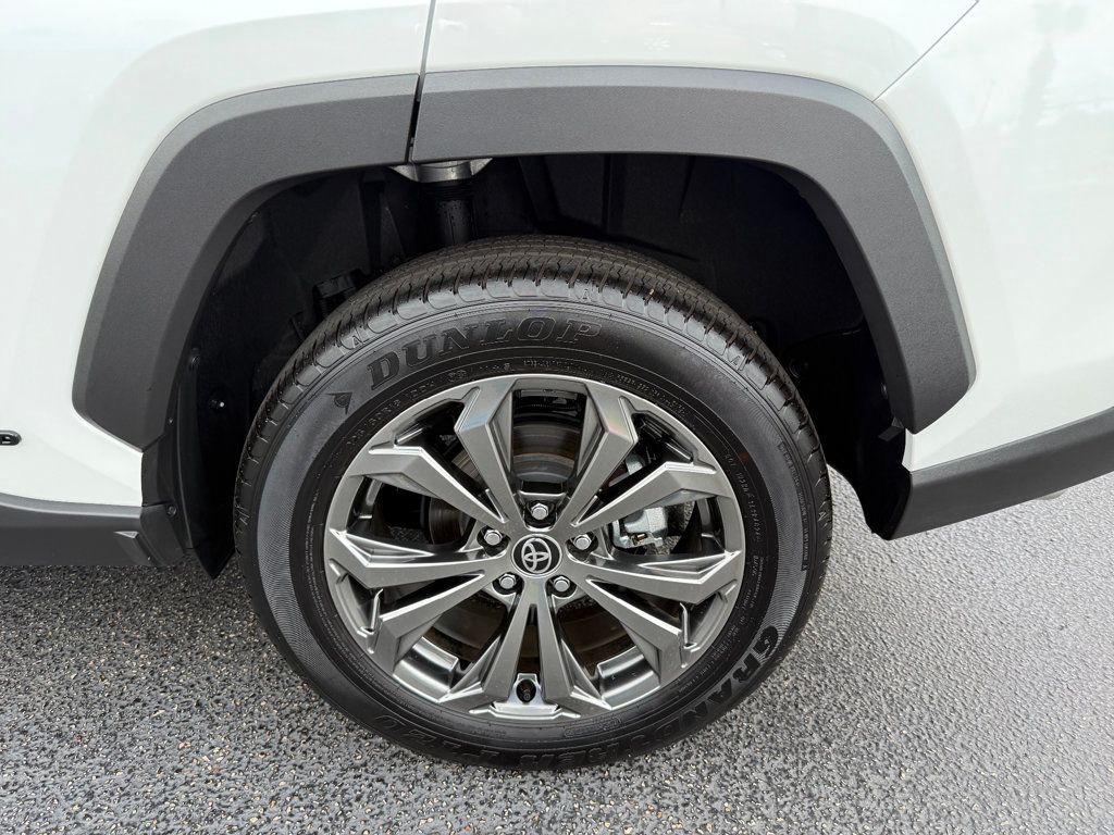 2025 Toyota RAV4 Hybrid XLE Premium AWD - 22925568 - 35