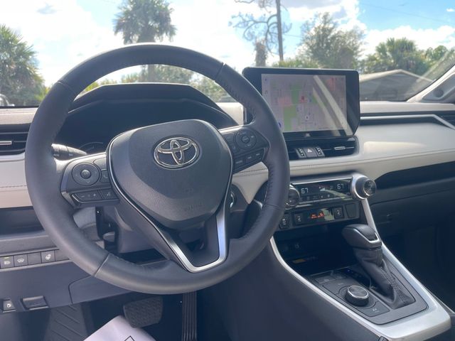 2025 TOYOTA RAV4  HYBRID XLE PREMIUM AWD W/ MULTIPLE PACKAGES ($3,600 VALUE!) - 23098155 - 13
