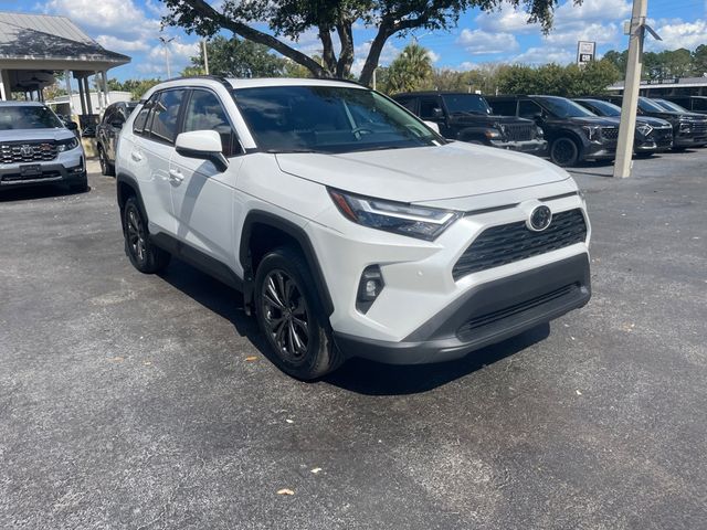 2025 TOYOTA RAV4  HYBRID XLE PREMIUM AWD W/ MULTIPLE PACKAGES ($3,600 VALUE!) - 23098155 - 7