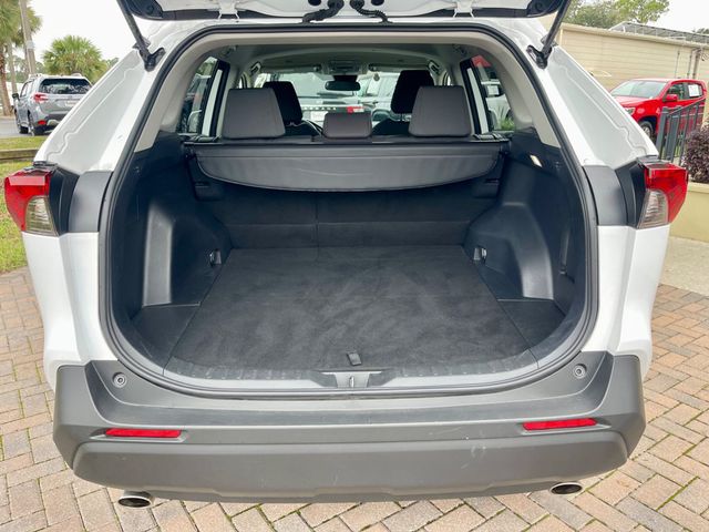 2025 TOYOTA RAV4 HYBRID XLE VEHICLE IN ST AUGUSTINE! TRANSFER AVAILABLE - 22982997 - 4