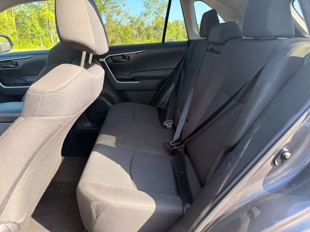 2025 Toyota RAV4 LE - 23065725 - 10