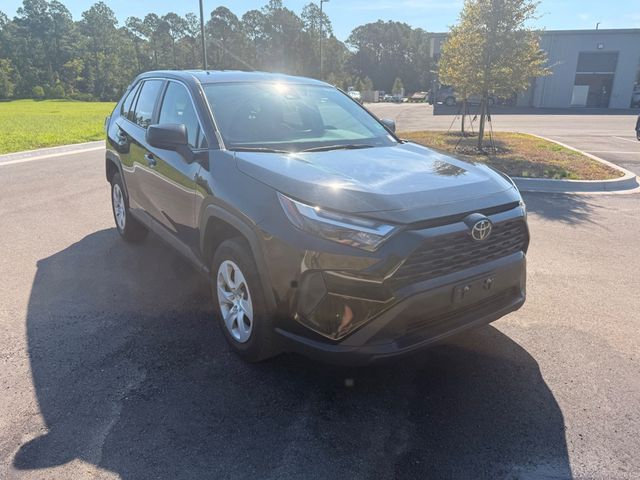 2025 Toyota RAV4 LE - 23065726 - 17