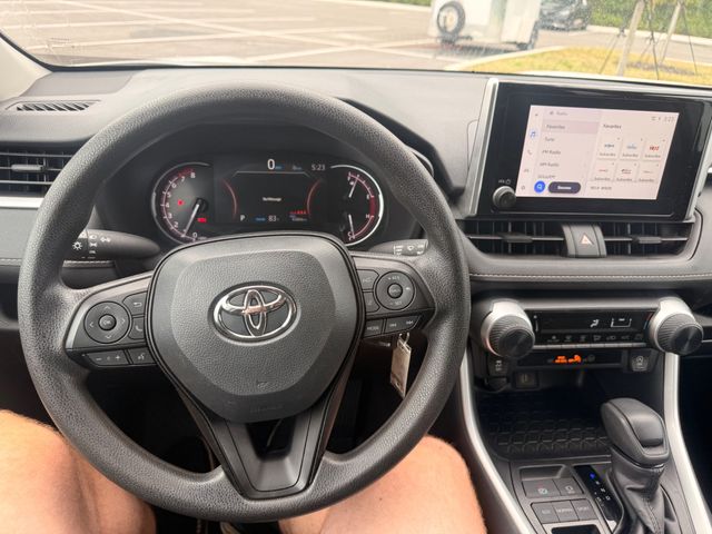 2025 Toyota RAV4 LE - 23073146 - 1