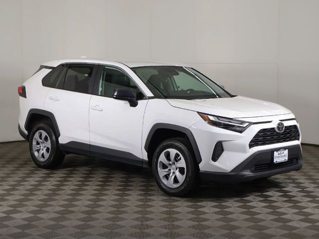 2025 Toyota RAV4 LE AWD - 23071941 - 43