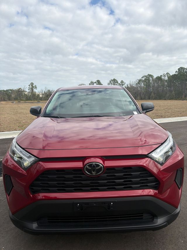 2025 Toyota RAV4 LE AWD - 22988028 - 11