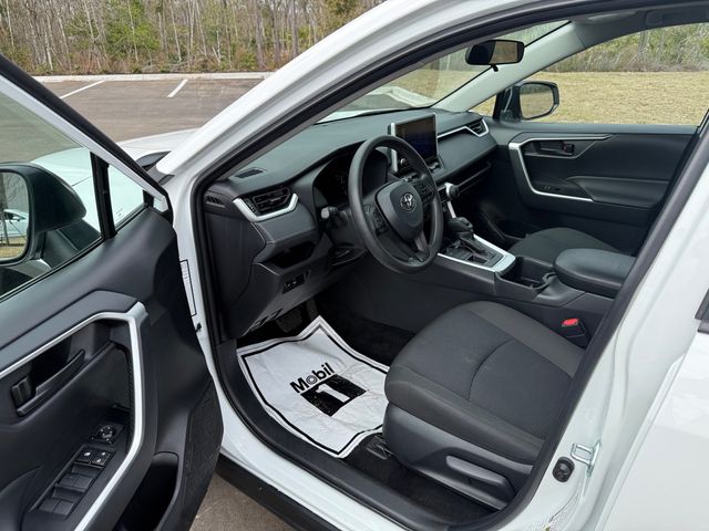 2025 Toyota RAV4 LE AWD - 22988055 - 2