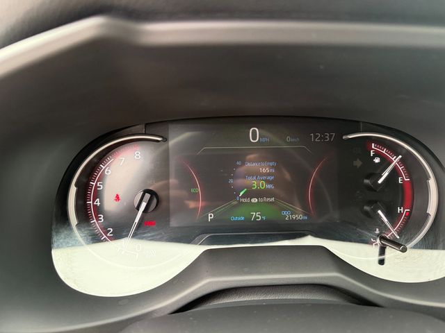 2025 Toyota RAV4 LE AWD - 22988055 - 4