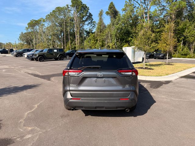 2025 Toyota RAV4 LE AWD - 23065725 - 14