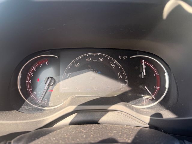 2025 Toyota RAV4 LE AWD - 23065725 - 2