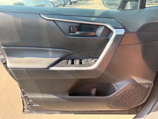 2025 Toyota RAV4 LE AWD - 23065725 - 6