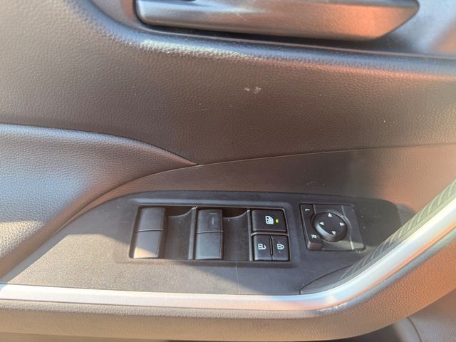 2025 Toyota RAV4 LE AWD - 23065726 - 7
