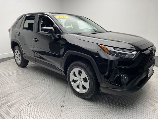 2025 Toyota RAV4 LE AWD - 22893495 - 2