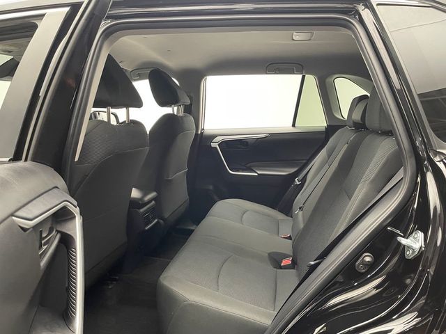 2025 Toyota RAV4 LE AWD - 22893495 - 31