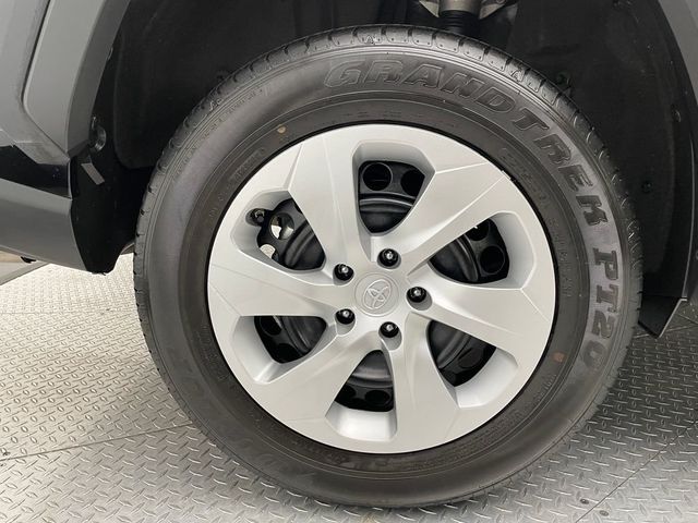 2025 Toyota RAV4 LE AWD - 22893495 - 43