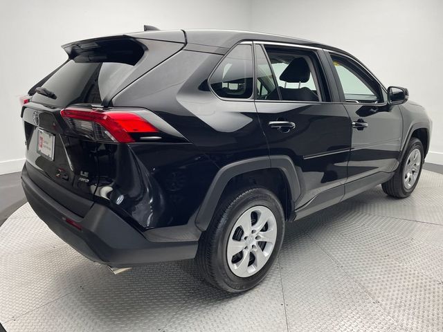 2025 Toyota RAV4 LE AWD - 22893495 - 4